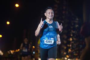 BIB: 42011
                            <button type="button" onclick="openModal(18287433)" class="btn btn-primary btn-sm float-right btn-popup" data-toggle="modal" data-target=".modal-high-quality">
                        <i class="fas fa-shopping-cart"></i> Add to Cart
                    </button>
                                            <button type="button" onclick="isThisMe(18287433, true)" class="btn btn-success btn-sm float-right btn-popup btn-isme hidden" data-toggle="tooltip" data-placement="bottom" title="นี่คือรูปของคุณใช่ไหม คลิกที่นี่เพื่อเอาเข้าอัลบั้ม">
                        <i class="fas fa-plus"></i> Add to album
                    </button>
                    <button type="button" onclick="isThisMe(18287433, false)" class="btn btn-warning btn-sm float-right btn-popup btn-isnotme hidden">
                        <i class="fas fa-ban"></i> Remove from album
                    </button>